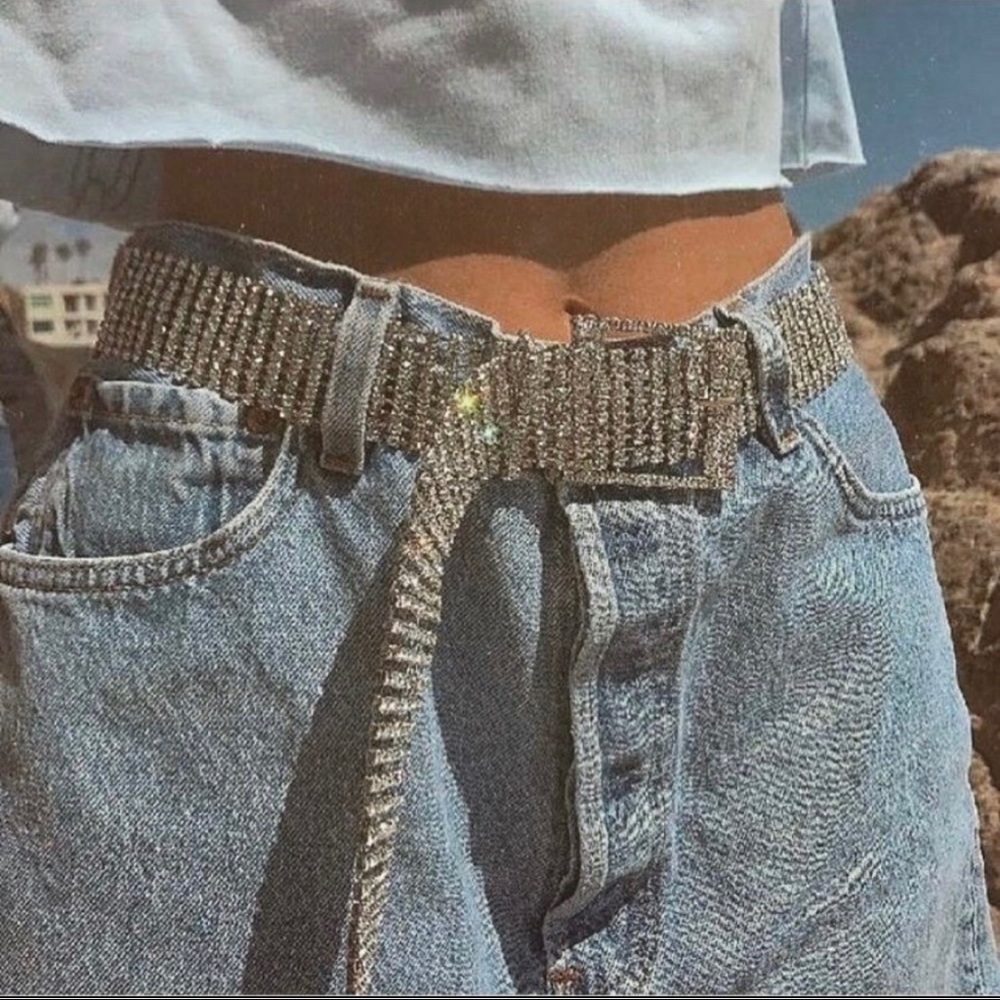 NWT B-Low The Belt Farah Silver Rhinestone belt